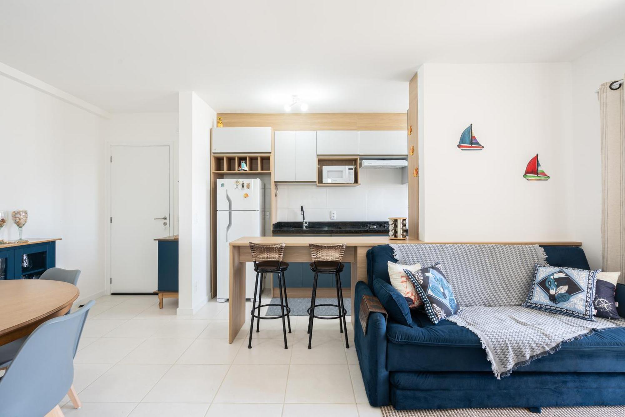 Apartamentos Piçarras: Beachfront Comfort with Pool and 24/7 Security Room photo